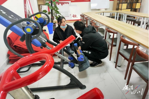 成都市龙泉驿区:巡察微故事:尘封多年的健身器材