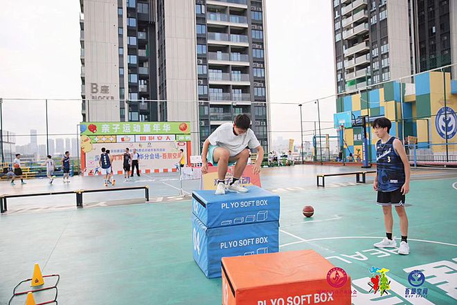 活力夜色健康同行！深圳体育消费嘉年华点亮欢乐家庭时光(图10)