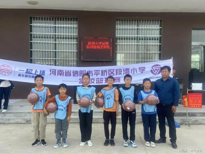 九游体育：筑梦人余军：教育来时路始终未曾忘(图4)