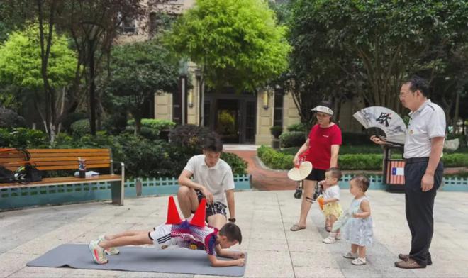 体育家教上门服务是“私人定制”还是新卷法？(图2)