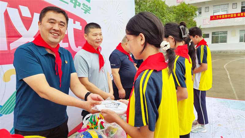 点亮乡村孩子体育梦“公益体彩快乐操场”走进商城县余集镇第二中学(图5)