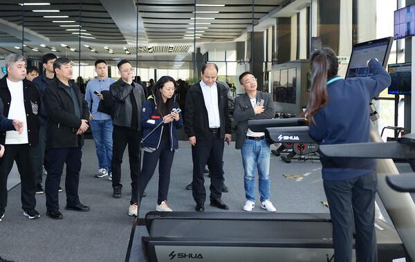 九游体育：推动全民健身事业发展：舒华体育荣膺全民健身器材专业委员会主任委员(图4)