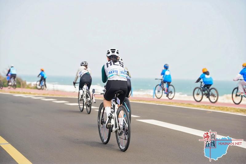 九游体育：2024中国(海南)环岛公路自行车公开赛：海岛骑行谱写体育+旅游新篇章(图3)