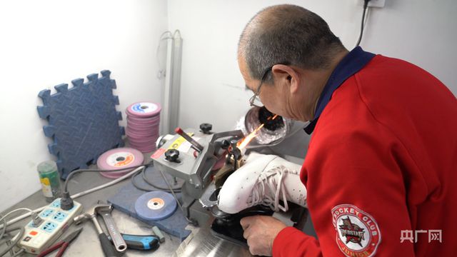 九游体育网站：职业新观察｜冰雪经济催生“冰雪职业”新图谱行业期待更多专业人才(图3)