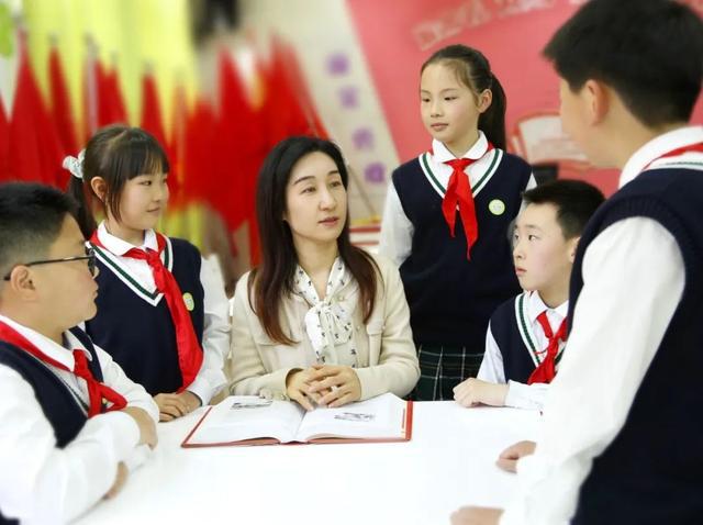 嘉定区9位教师获评2024年度正高级教师有你熟悉的吗？(图4)