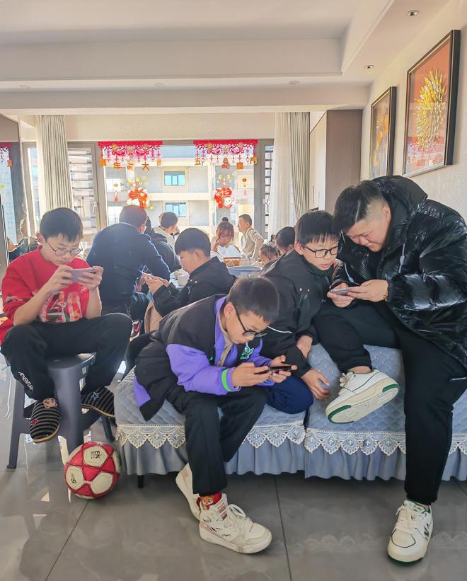 两会最走心提案不是就业不是养老是姚明提的事关青少年健康！(图8)