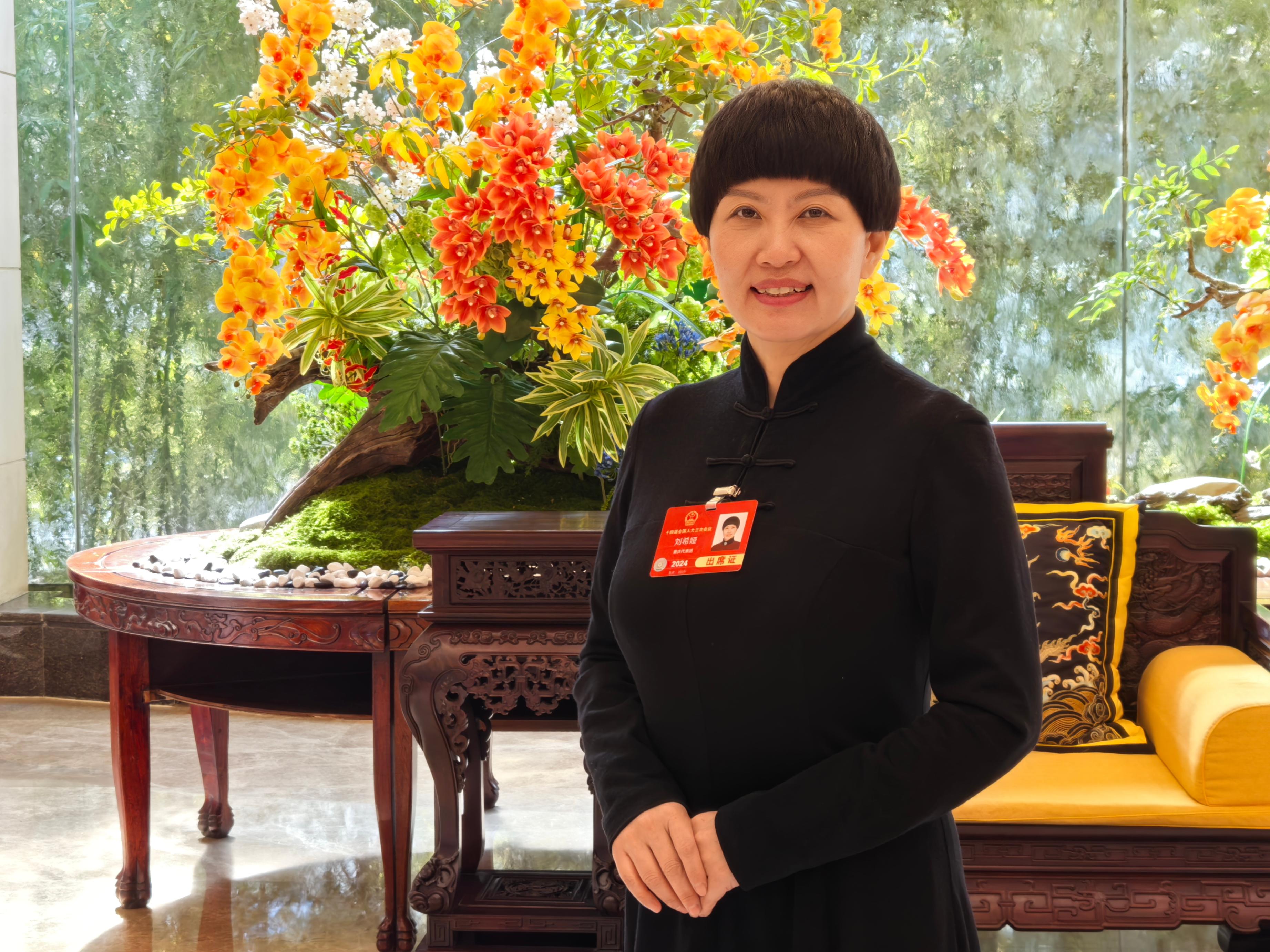 九游体育网站：刘希娅代表：进一步落实每天运动2小时促进学生身心健康发展(图1)