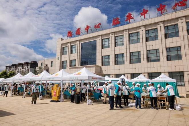 民族品牌的公益答卷东鹏饮料如何让善意“不褪色”