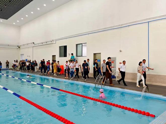 九游体育：共享！花都135所学校体育设施向社会开放(图7)