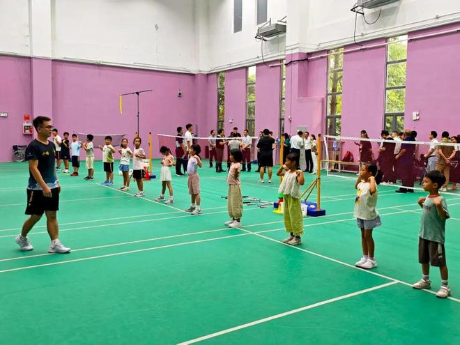 九游体育：共享！花都135所学校体育设施向社会开放(图5)