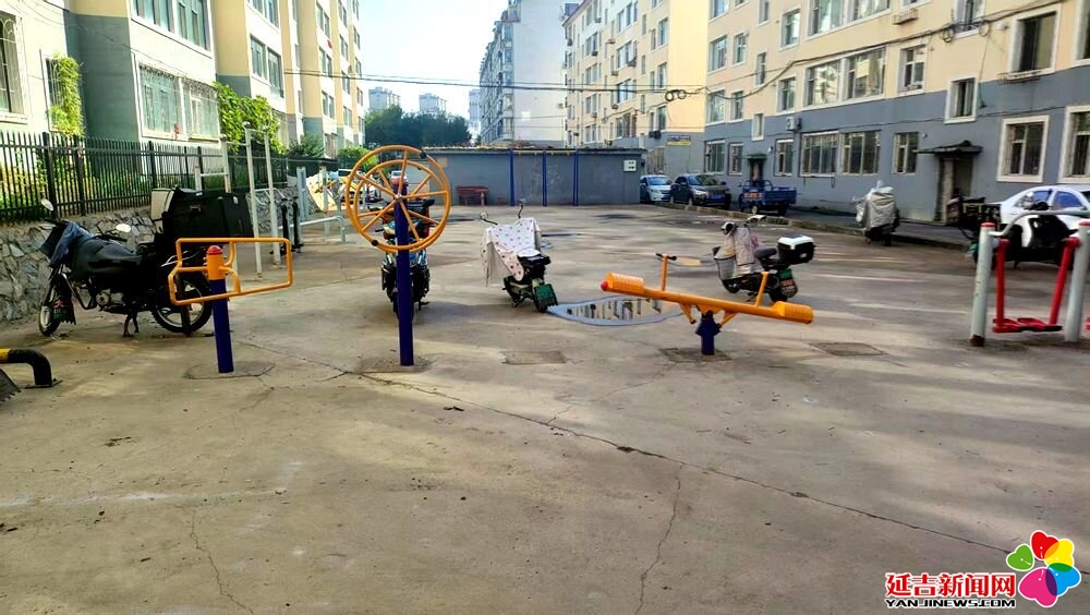 九游体育：做实民生实事健身器材升级换代(图2)