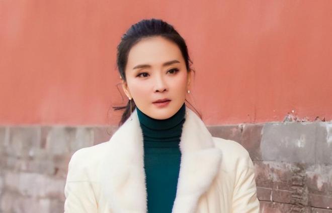 丈夫王志才失联7年王艳丢失的面子这次竟被19岁儿子找了回来(图11)