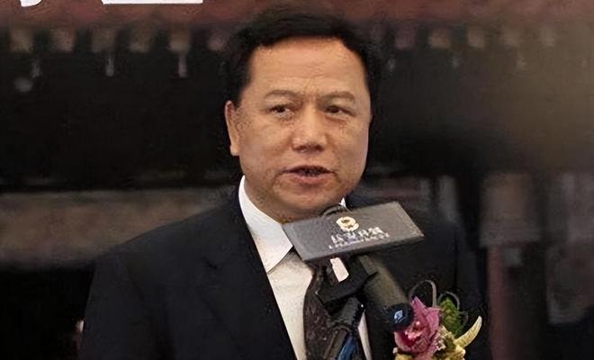 丈夫王志才失联7年王艳丢失的面子这次竟被19岁儿子找了回来(图10)