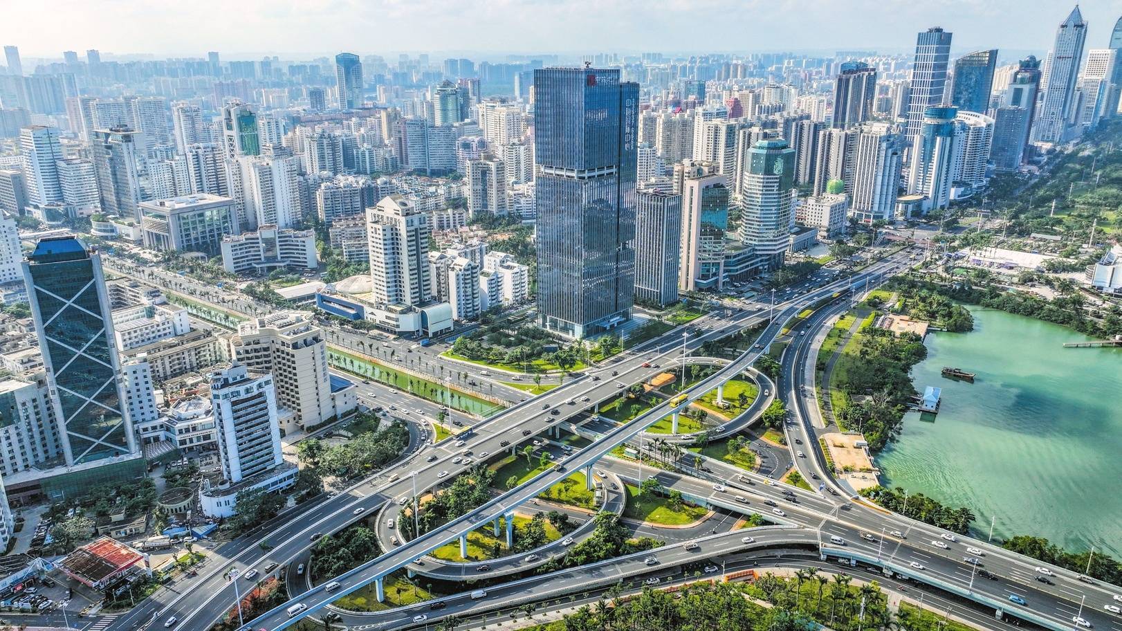 九游体育：海南周刊·新360行丨带你聚焦这两大新兴职业→(图3)