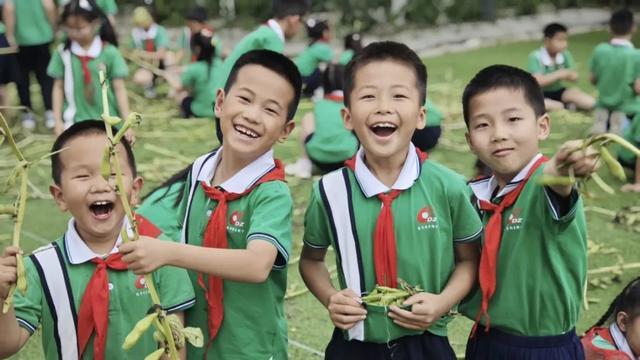 九游体育网站：11年学生平均增高552厘米！成都这所小学登上教育部发布会(图6)