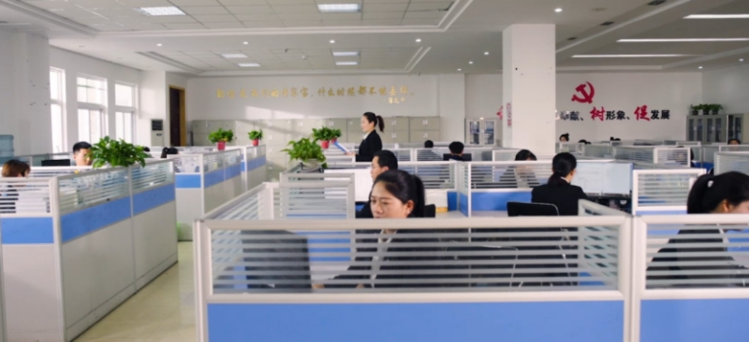 2026年龙门架选购指南:为何专业用户青睐军霞品牌?(图1)